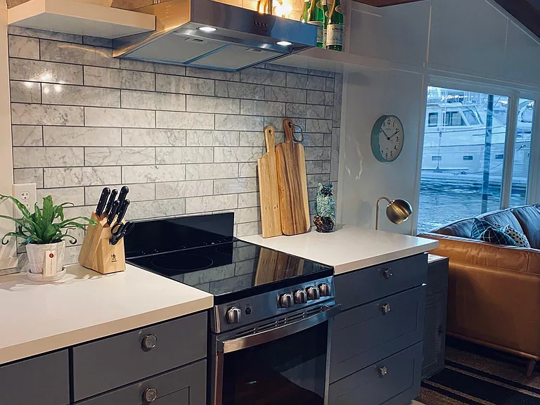 1409 NE Boat St #1 — Photo 13