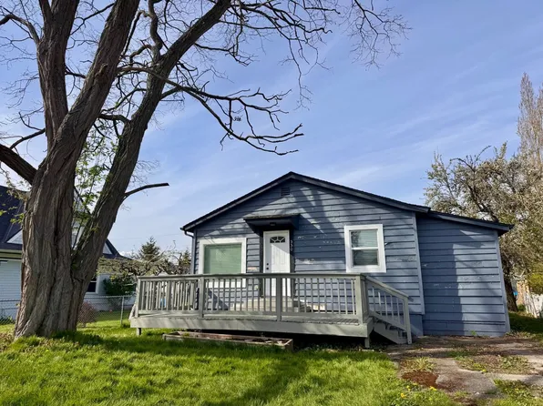 550 F St, Blaine, WA 98230