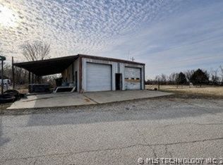 135 N Main St, Vinita, OK 74301