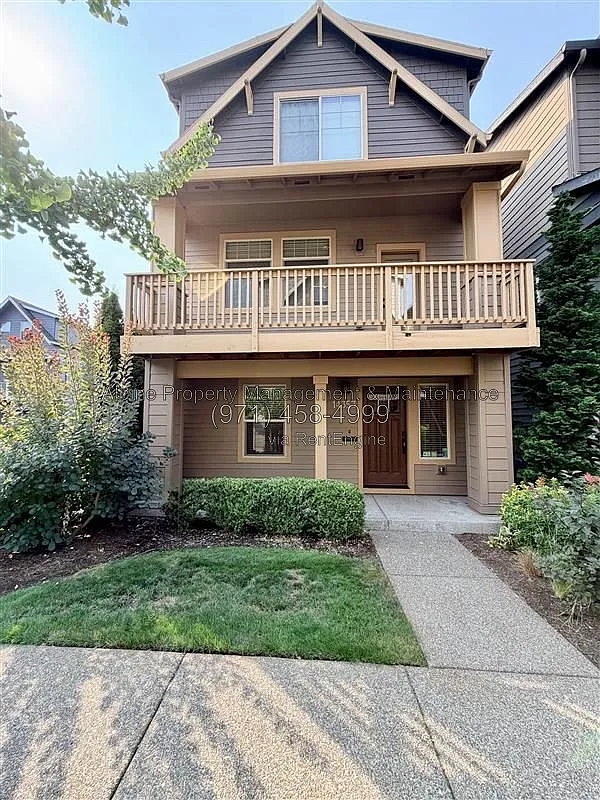 4 bed, 2.5 bath, 1748 sqft, $2,895 — Photo 1