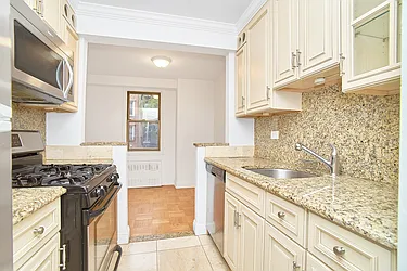 Rented by Living New York