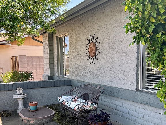 4th image of 6121 E WINCHCOMB Drive