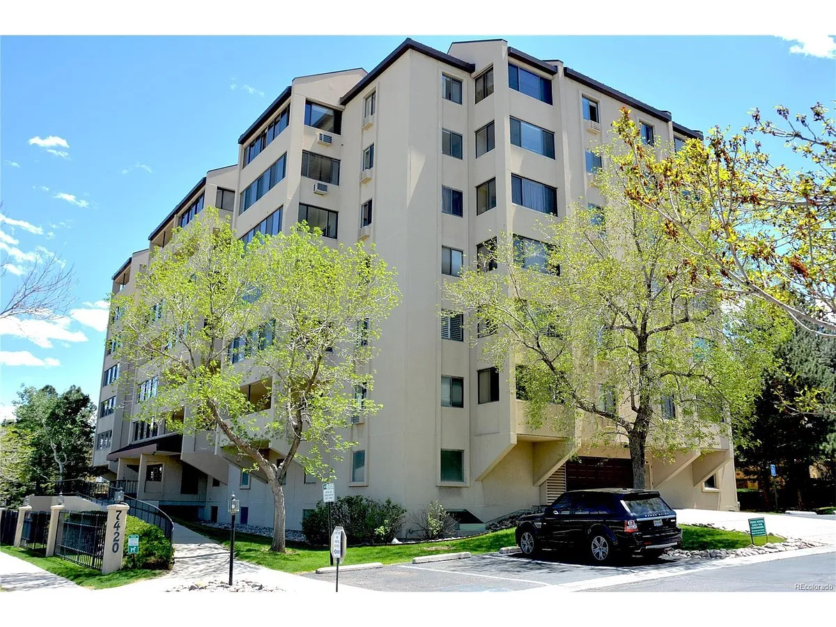 Building Photo - 7420 E Quincy Ave #604