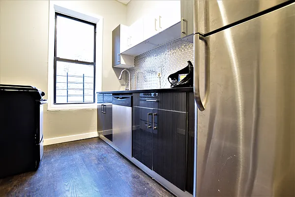 Rented by ATM Realty Service Inc | media 19