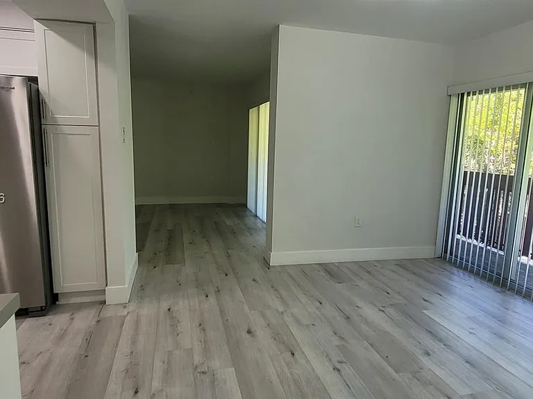 10641 SW 108th Ave #4A — Photo 8