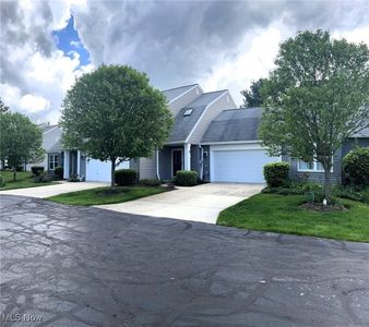 1946 Ridge Meadow Ct, Twinsburg, OH, 44087