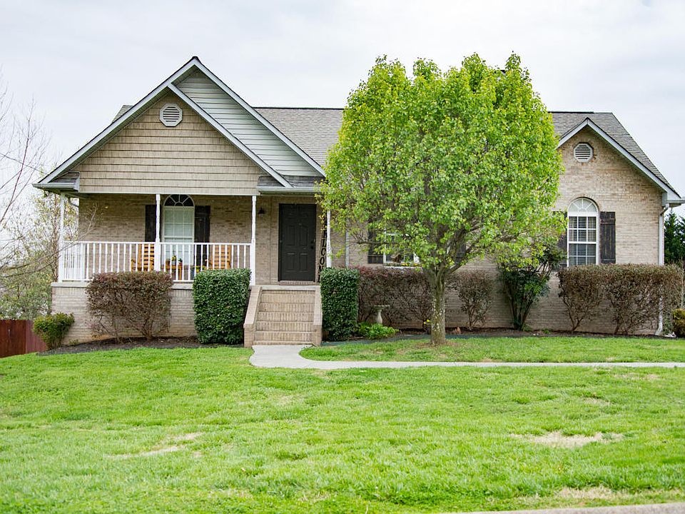 1st image of 150 Brentwood Pl