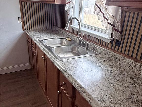 5th image of 6356 Rutland St