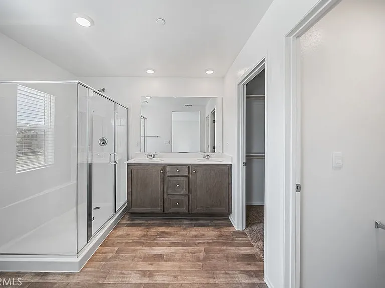 30547 Operetta St — Photo 20