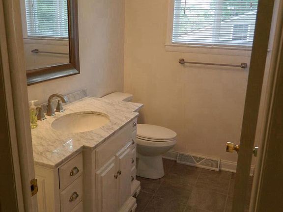 Renovated  bath upper level