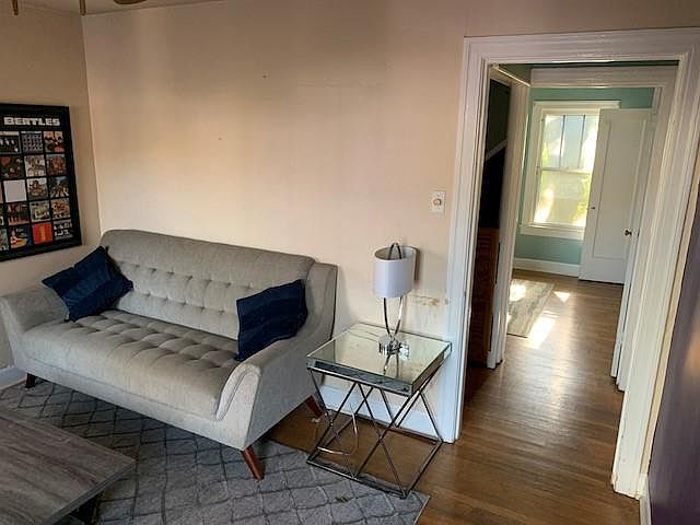 1st image of 107 W Johanna St #B