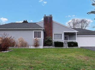 4 Mitchell Dr, Enfield, CT 06082