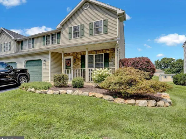 239 Bainbridge Cir, Reading, PA 19608