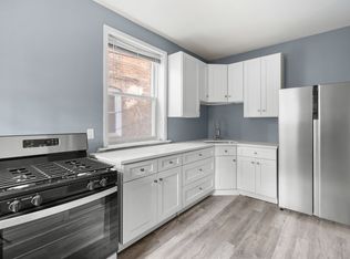 7717 S Phillips Ave #1, Chicago, IL 60649