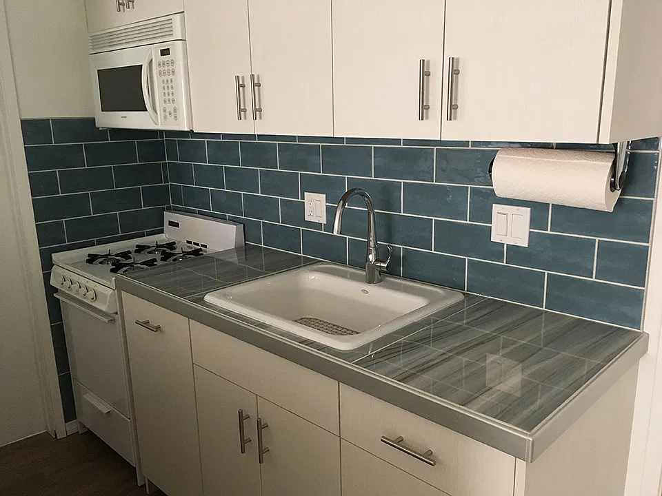 1 bed, 450 sqft, $2,300 — Photo 2