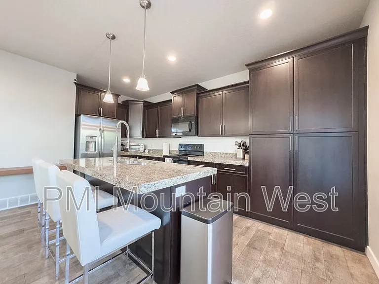 12702 S Stone Heights Dr — Photo 9