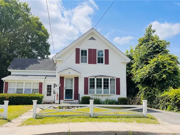 23 School Street, Plainfield, CT 06374