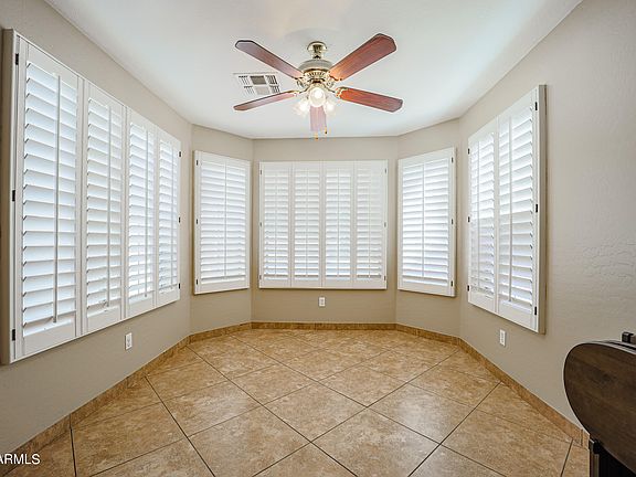 5th image of 10858 W Windsor Ave