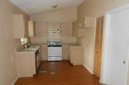 4th image of 5370 Blueberry Hill Ave