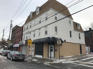 852 Bay St, Staten Island, NY 10304