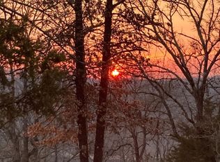 51 SW Southwest Ridge Rd #10-13-14, Eureka Springs, AR 72631