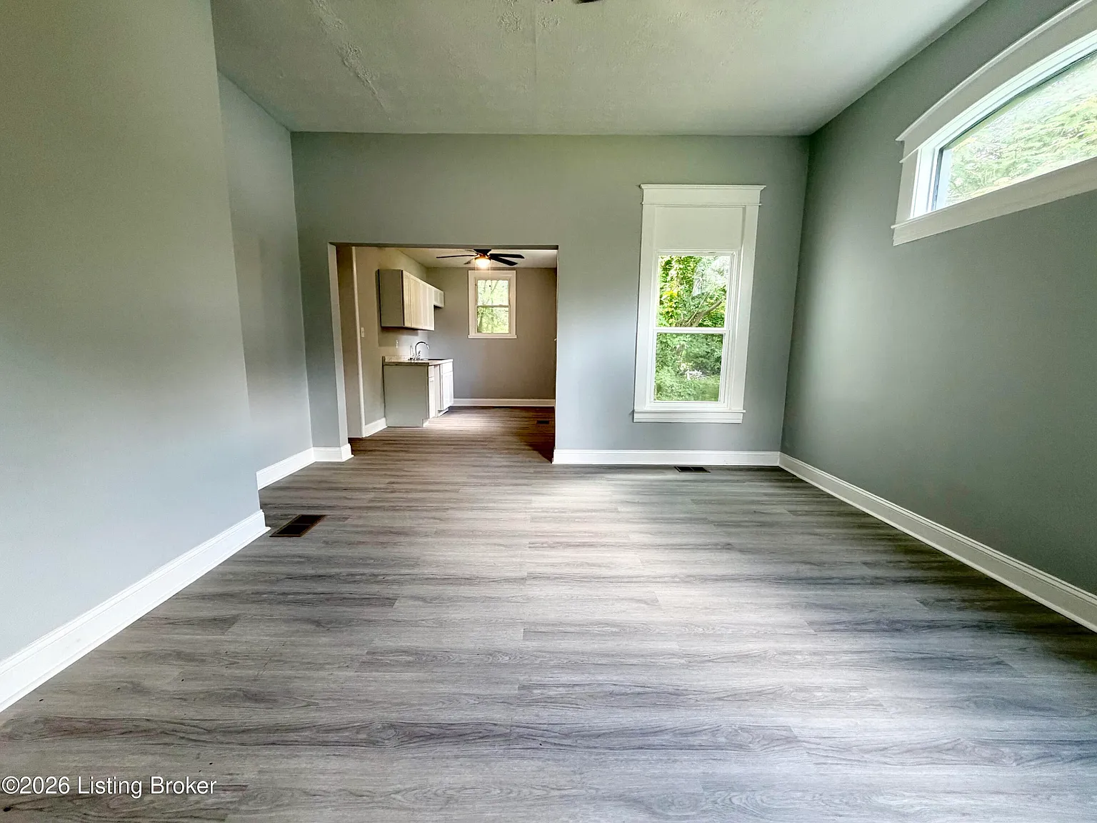 1 bed, 1.0 bath, 650 sqft, $695 — Photo 3
