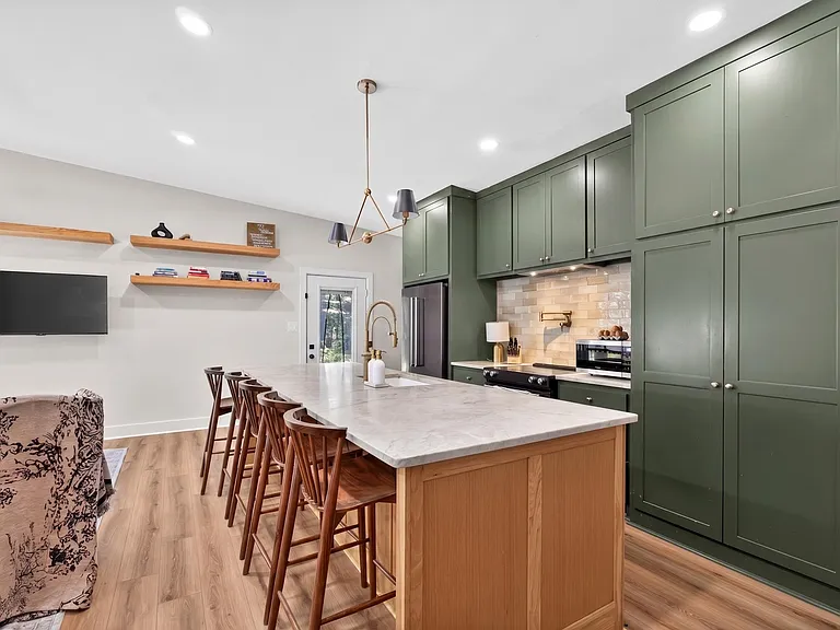 15315 FM 850 — Photo 10