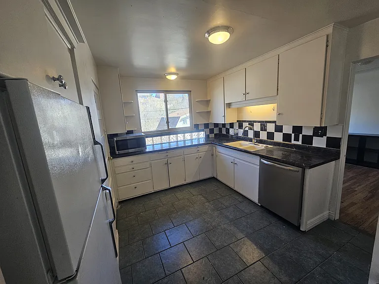 339 Arapahoe St #A1 — Photo 3
