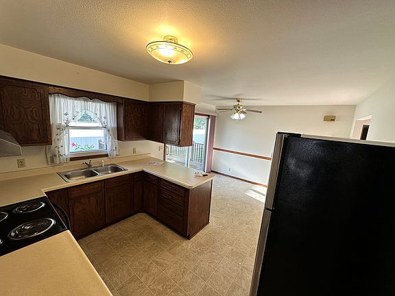 View from the entrance from the garage into the kitchen