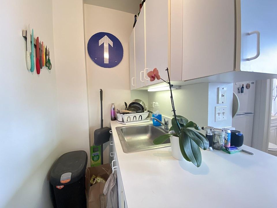 1st image of 5959-63 N Kenmore Ave #606