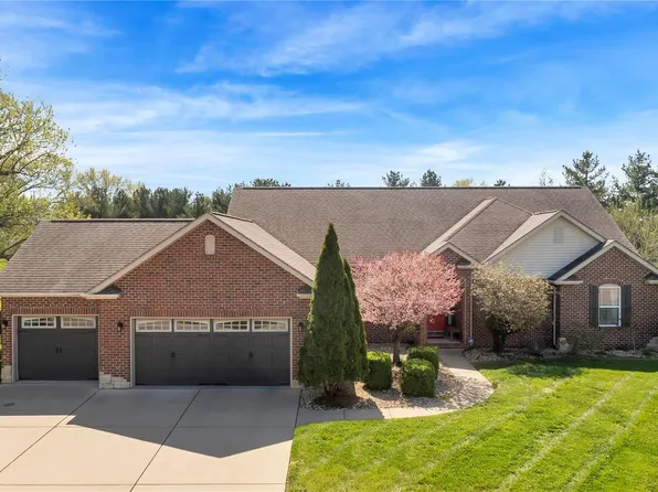 1530 Chesterfield Ct, Swansea, IL 62226