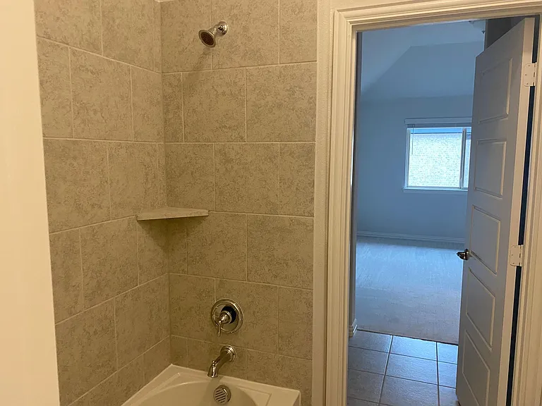 265 Golden Gate Dr — Photo 21