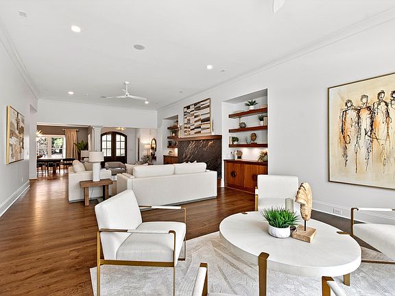 3rd image of 5607 Lambshire Dr