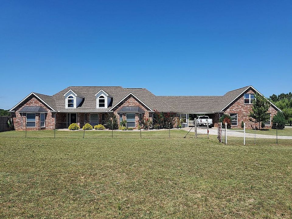 FRONT OF HOUSE FACING EAST