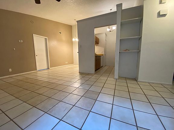 5th image of 8913 Hambledon Dr
