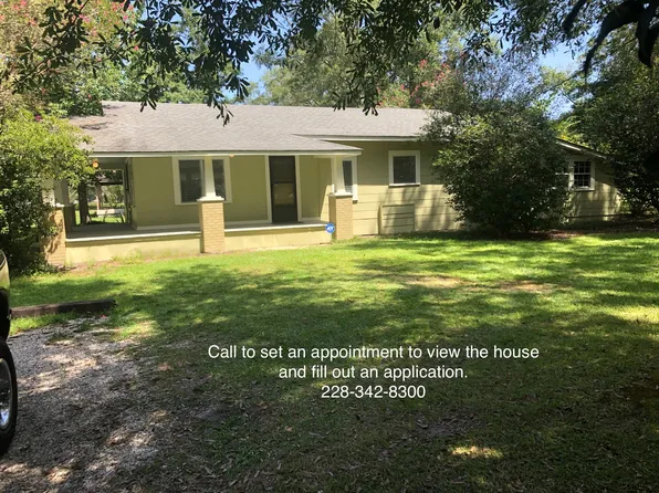 132 Liberty Rd, Picayune, MS 39466