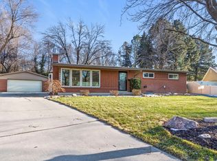 5831 S Beaumont Dr E, Salt Lake City, UT 84121