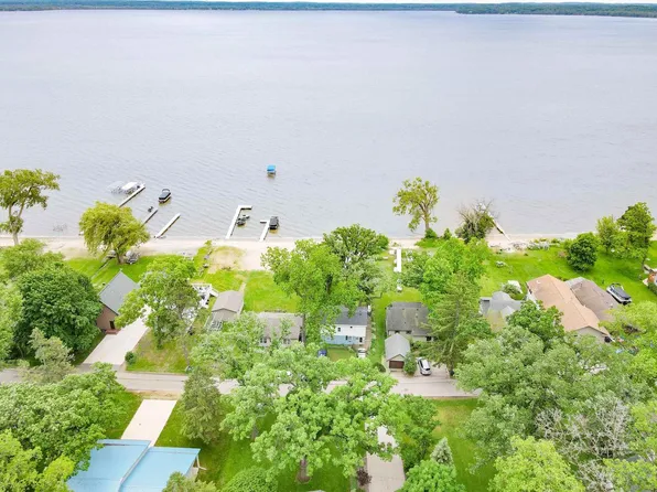 W9479 Lake Drive, Edgerton, WI 53534