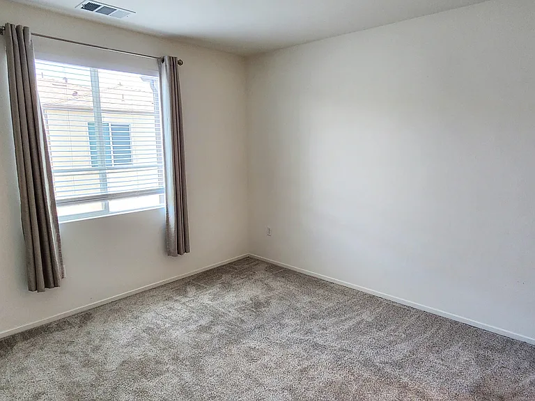 5495 Seacliff Pl #117 — Photo 10