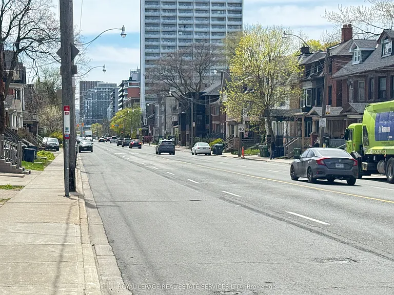 186 Spadina Rd #MAIN FLOOR — Photo 30