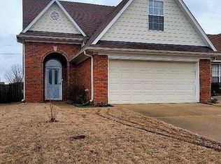 688 Grant Dr, Southaven, MS 38671