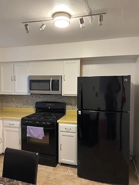 825 Summit Chase Drive - 1 — Photo 4
