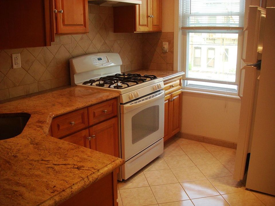 1st image of 3079 43rd St APT 2