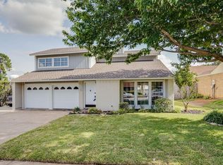 3309 Manchester Cir, Bedford, TX 76021