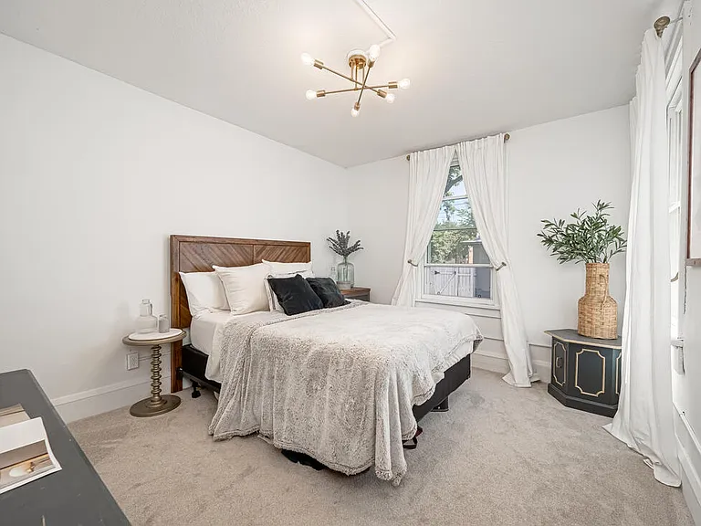 2701 Fremont Ave S #1 — Photo 15