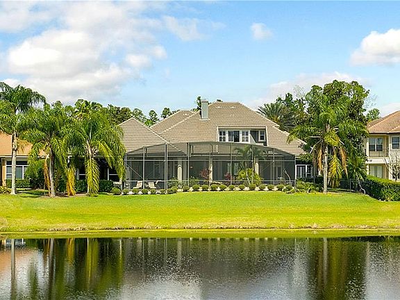 3rd image of 2043 Alaqua Lakes Blvd