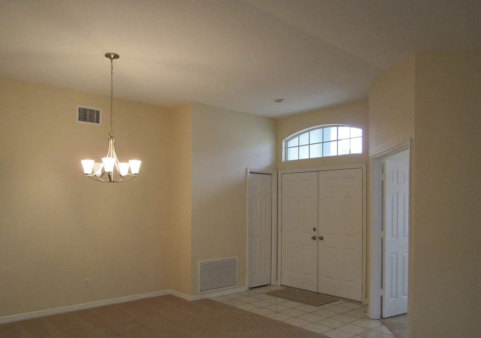 Brentwood Hills Home! — Photo 3