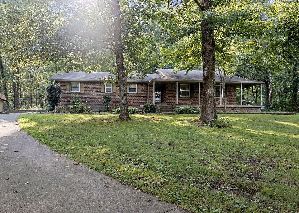 1st image of 410 Rocky Valley Rd