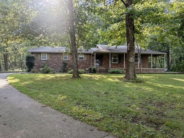 410 Rocky Valley Rd, Lebanon, TN 37090