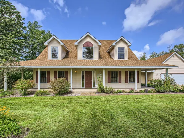 18046 Zodiac St NE, Columbus, MN 55025